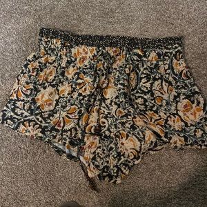 Free people flowly shorts M